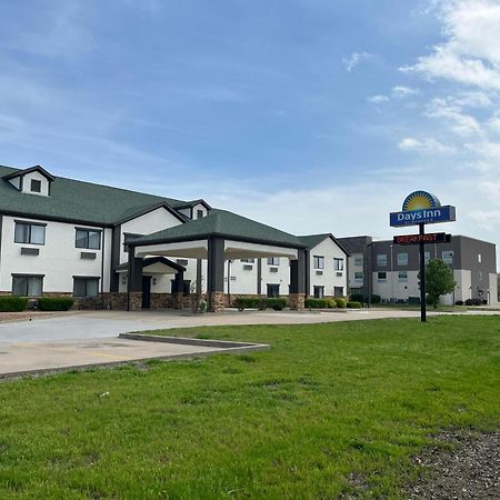 Days Inn By Wyndham Coffeyville, Kansas Exterior photo